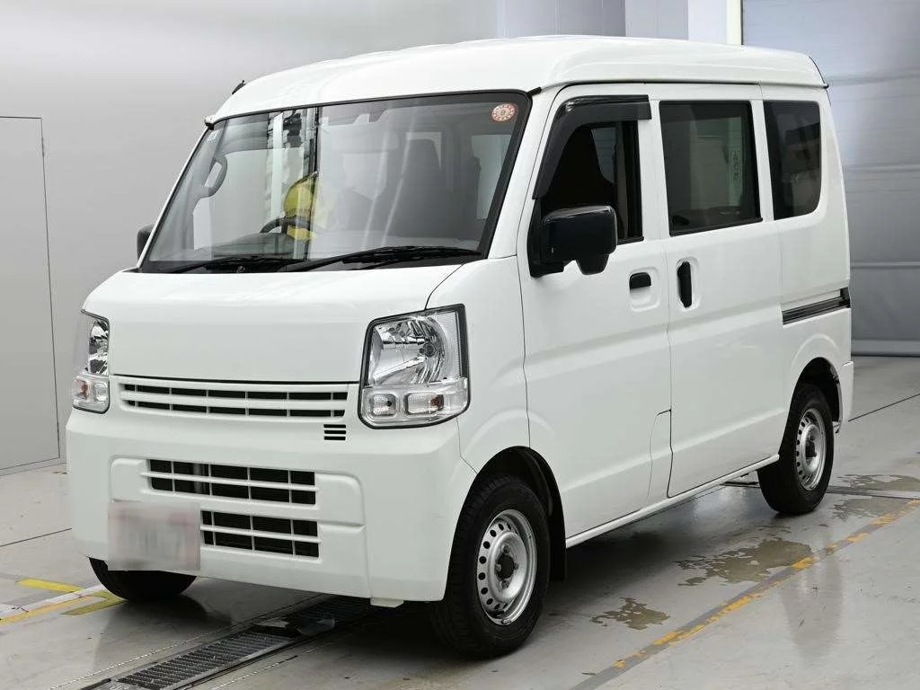 Nissan NV100 Clipper DR17V 2022